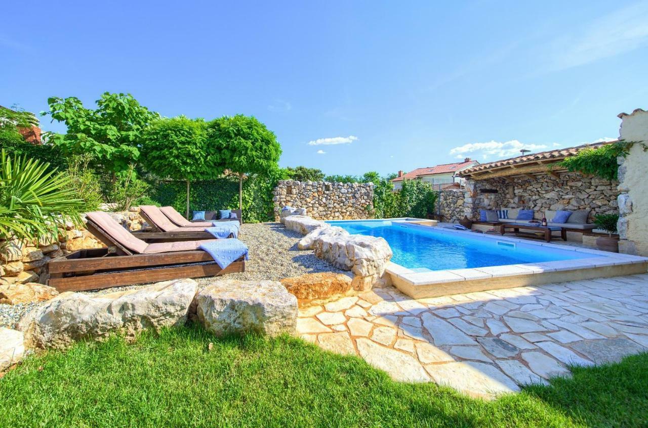 Heritage Villa Aquamarine Malinska Kültér fotó